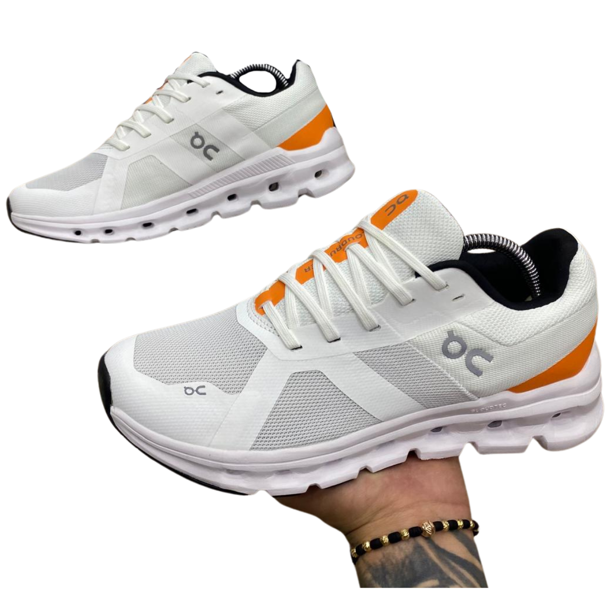 ZAPATILLAS ON CLOUD RUNNER 2 HOMBRE: LA ELECCIÓN PERFECTA PARA TUS CARRERAS Las ZAPATILLAS ON CLOUD RUNNER 2 HOMBRE son una opción destacada para los corredores que buscan comodidad, rendimiento y estilo. Si estás buscando comprar estos increíbles zapatos, aquí te explicamos por qué son ideales para ti y dónde puedes encontrarlos al mejor precio en Onlineshoppingcenterg.  ¿Por qué elegir las ZAPATILLAS ON CLOUD RUNNER 2 HOMBRE? 1. Comodidad en cada paso Las ZAPATILLAS ON CLOUD RUNNER 2 HOMBRE destacan por su tecnología CloudTec, que te ofrece una amortiguación suave y una pisada ligera. Esta tecnología te proporciona una sensación de flotación, haciendo que tus entrenamientos o carreras sean más cómodos. Además, su diseño está pensado para ofrecer soporte en cada movimiento, ayudando a reducir el impacto en las articulaciones.  2. Rendimiento de alto nivel Estas zapatillas no solo son cómodas, sino que también mejoran tu rendimiento. Gracias a su suela de alta tracción, las ON Cloud Runner 2 te permiten correr en distintos terrenos sin perder estabilidad. Ya sea que corras en asfalto o en senderos, su diseño te ofrece el agarre necesario para mantener la velocidad y la confianza en cada paso.  3. Diseño moderno y versátil El estilo es otra de las grandes ventajas de las ZAPATILLAS ON CLOUD RUNNER 2 HOMBRE. Estas zapatillas cuentan con un diseño moderno, que se adapta tanto a tus sesiones de entrenamiento como a tu día a día. Además, están disponibles en varios colores, lo que te permite combinarlas fácilmente con cualquier look deportivo o casual.